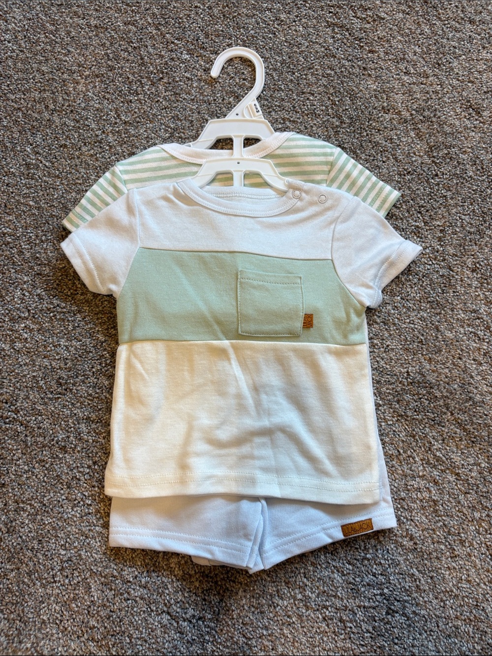 Kids Mint & White Colorblock Short Sleeve Tee by